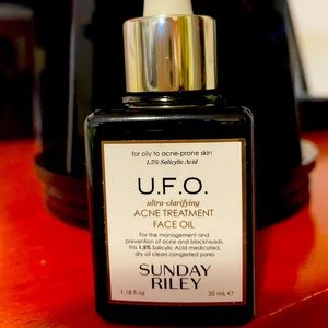 Sunday Riley UFO clarifying face oil